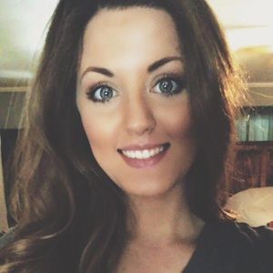 Meet your Posher, Michaela